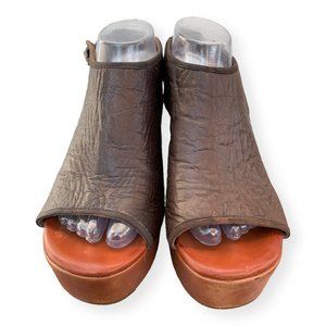 NICOLE Women’s Leather Brown Wedge Sandals Size 10